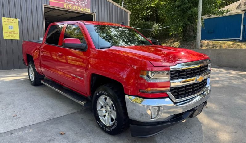 2016 Chevrolet silverado (classic) 1500 crew cab LT Pickup 4D 5 3/4 ft full