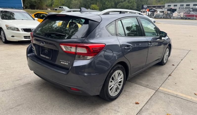 2017 Subaru impreza Premium Wagon 4D full