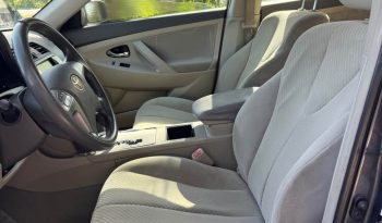 2009 Toyota camry LE Sedan 4D full