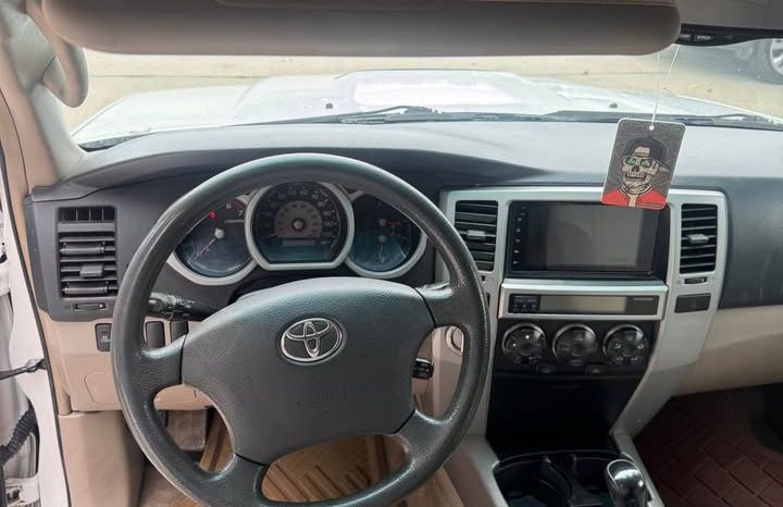 2004 Toyota 4runner SR5 Sport Utility 4D full