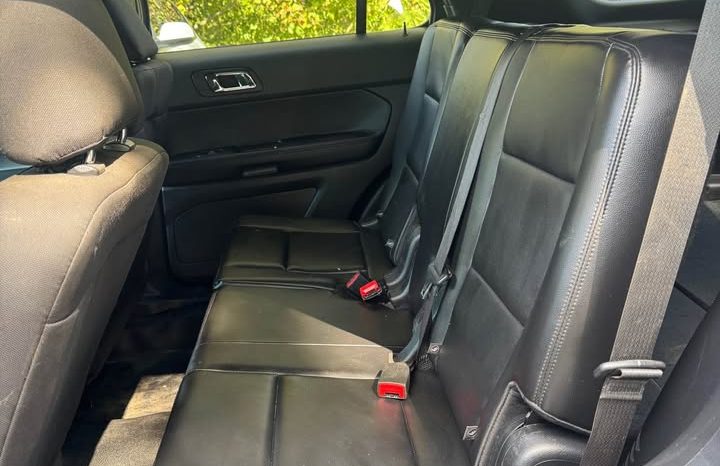 2016 Ford explorer Sport Utility 4D full