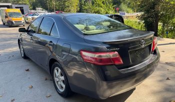 2009 Toyota camry LE Sedan 4D full