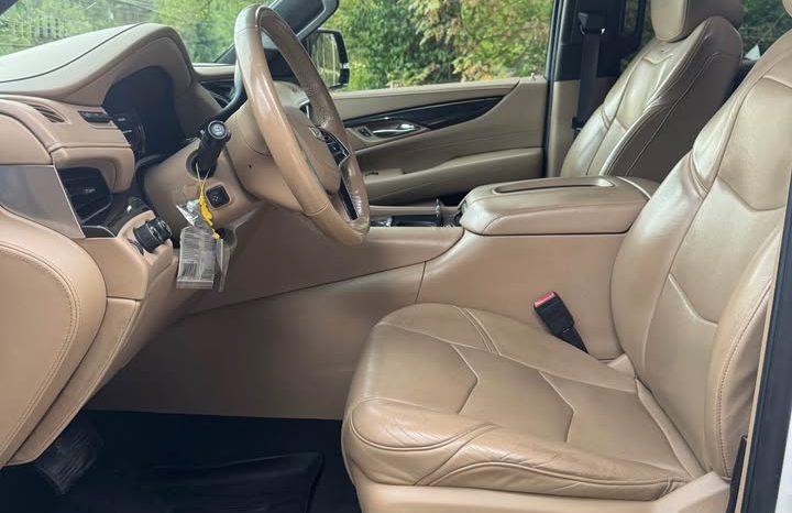 2019 Cadillac Escalade ESV full