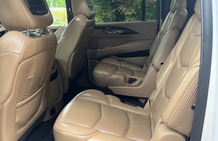 2019 Cadillac Escalade ESV full