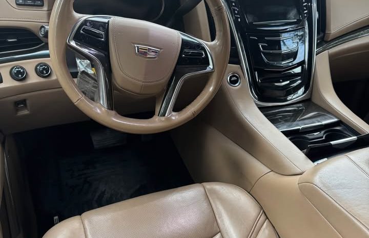 2019 Cadillac Escalade ESV full