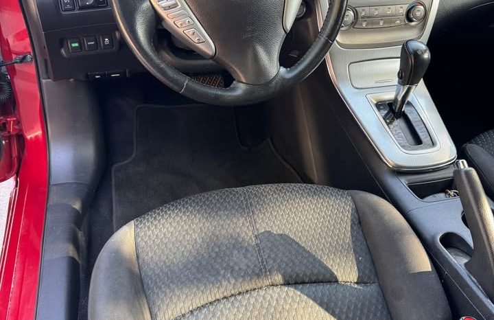 2014 Nissan sentra SR Sedan 4D full