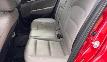 2017 Hyundai elantra SE Value Edition Sedan 4D full