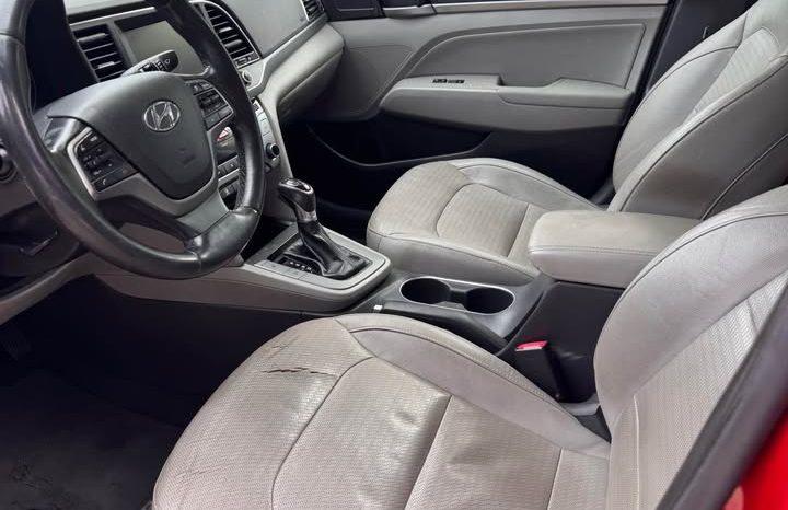 2017 Hyundai elantra SE Value Edition Sedan 4D full