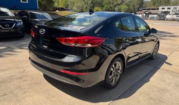 2017 Hyundai elantra SE Sedan 4D full
