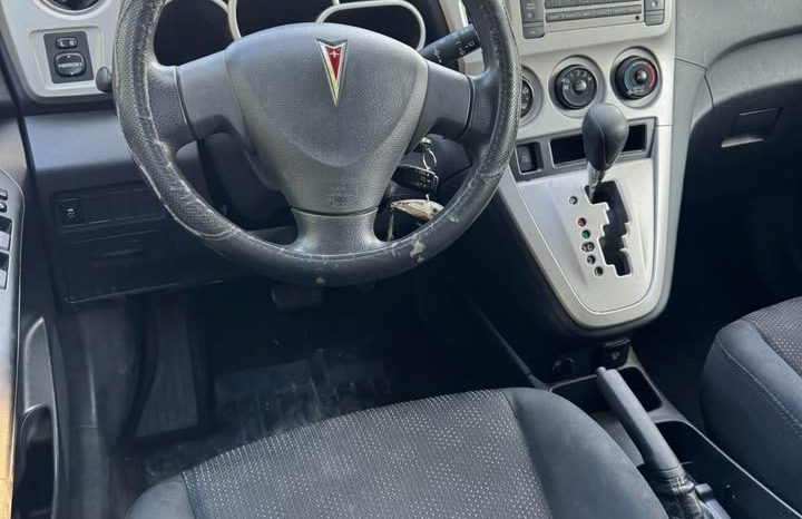 2010 Pontiac vibe Sport Wagon 4D full