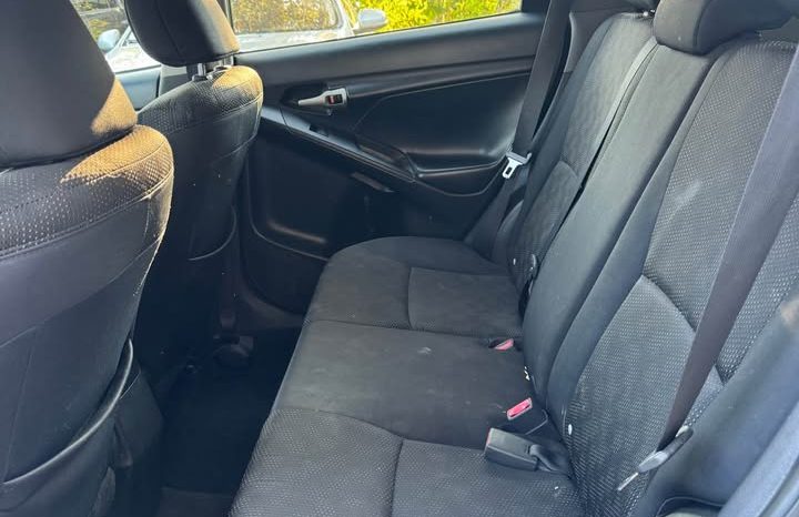 2010 Pontiac vibe Sport Wagon 4D full