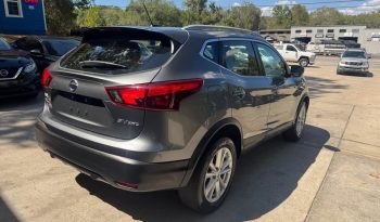 2018 Nissan rogue SV Sport Utility 4D full