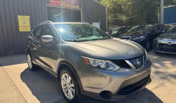 2018 Nissan rogue SV Sport Utility 4D full