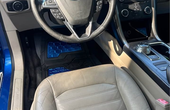 2018 Ford fusion SE Sedan 4D full