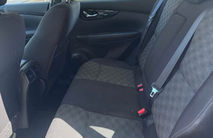 2018 Nissan rogue SV Sport Utility 4D full