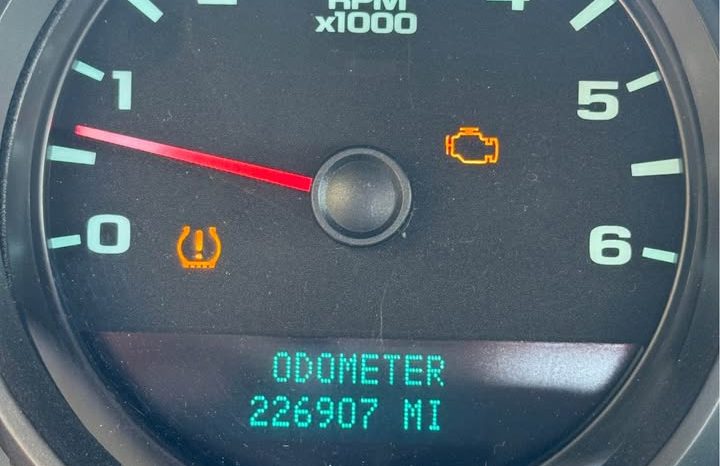 2008 GMC sierra (classic) 1500 regular cab Work Truck Pickup 2D 6 1/2 ft full