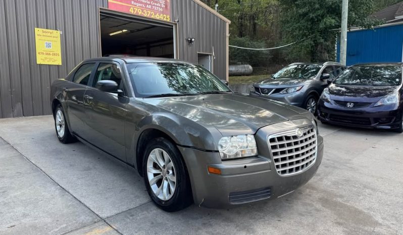 2008 Chrysler 300 LX Sedan 4D full
