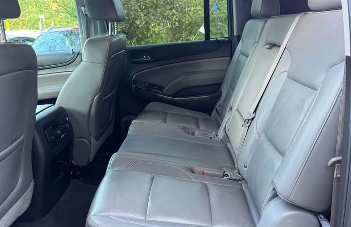 2015 Chevrolet suburban LT Sport Utility 4D full