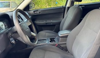 2008 Chrysler 300 LX Sedan 4D full