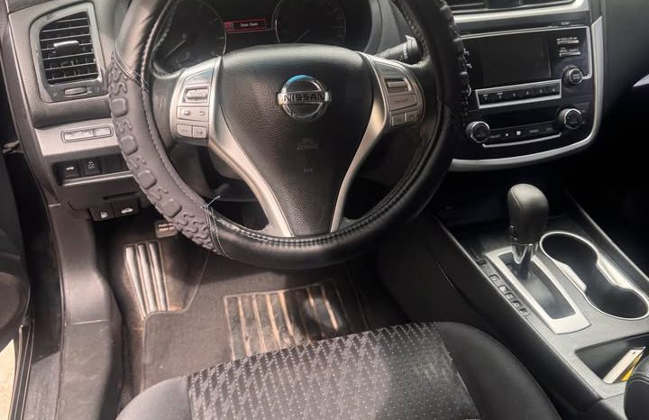 2017 Nissan altima Sv full