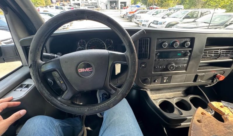 2015 GMC savana 2500 cargo Regular Van 3D full
