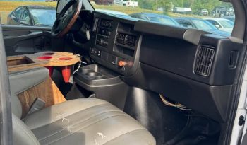2015 GMC savana 2500 cargo Regular Van 3D full