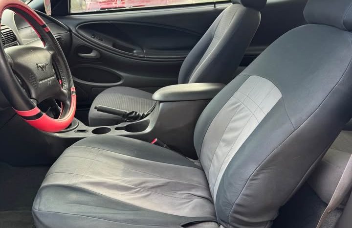 2004 Ford mustang Coupe 2D full