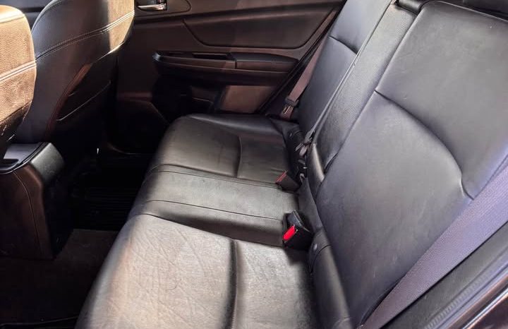 2012 Subaru impreza Limited Wagon 4D full