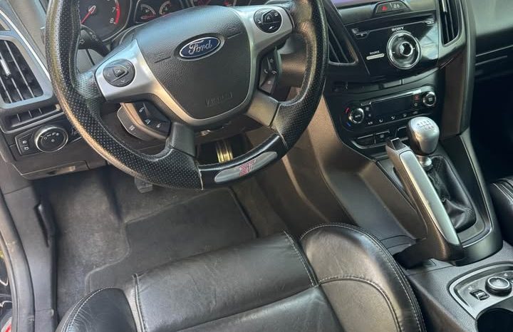 2013 Ford focus st Hatchback 4D full