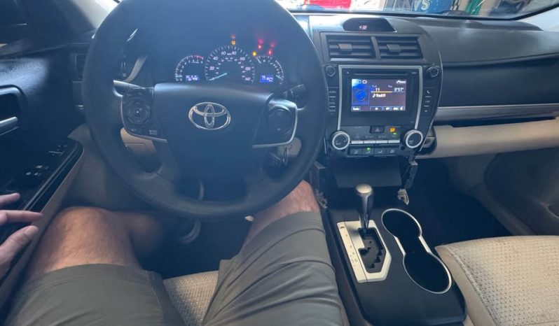 2012 Toyota camry LE Sedan 4D full
