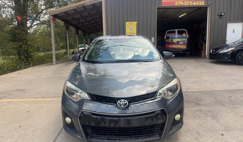 2016 Toyota corolla L Sedan 4D full