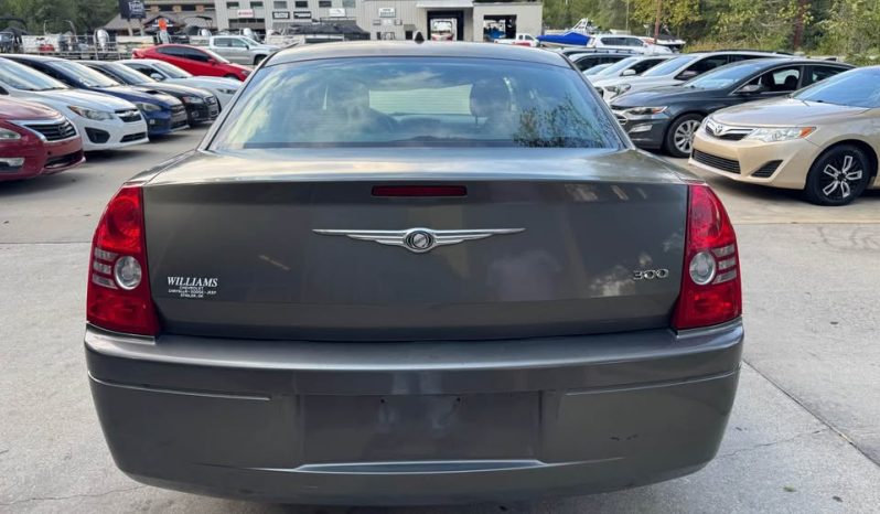 2008 Chrysler 300 LX Sedan 4D full