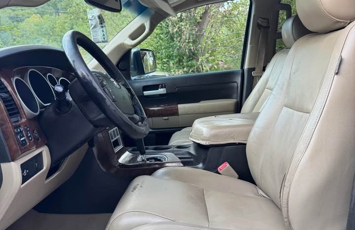 2007 Toyota tundra crewmax Limited Pickup 4D 5 1/2 ft full