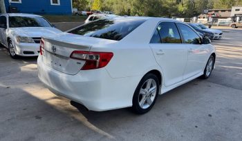 2012 Toyota camry SE Sedan 4D full