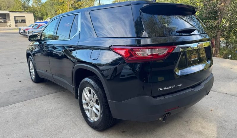 2019 Chevrolet traverse LS Sport Utility 4D full