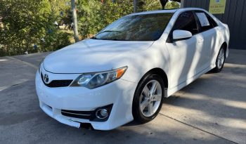 2012 Toyota camry SE Sedan 4D full