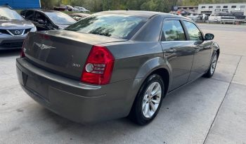 2008 Chrysler 300 LX Sedan 4D full