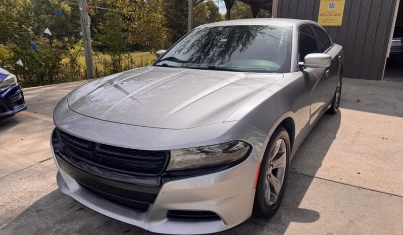 2015 Dodge charger SXT Sedan 4D full