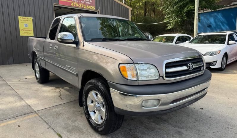 2000 Toyota tundra SR5 Pickup 4D 5 1/2 ft full