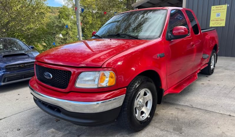 2003 Ford f-150 XL Pickup 4D 5 1/2 ft full