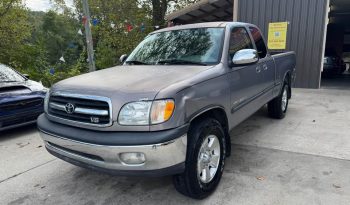 2000 Toyota tundra SR5 Pickup 4D 5 1/2 ft full