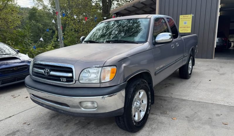 2000 Toyota tundra SR5 Pickup 4D 5 1/2 ft full