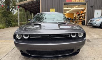 2018 Dodge challenger SXT Coupe 2D full