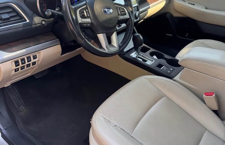 2015 Subaru outback 2.5i Limited Sedan 4D full