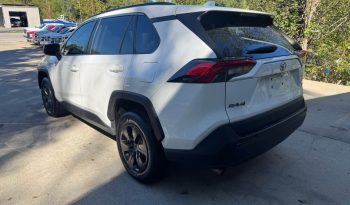 2019 Toyota rav4 LE Sport Utility 4D full