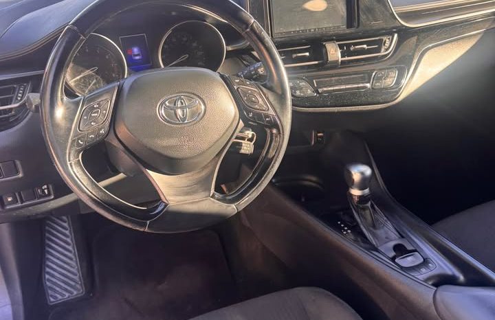 2018 Toyota c-hr XLE Premium Sport Utility 4D full