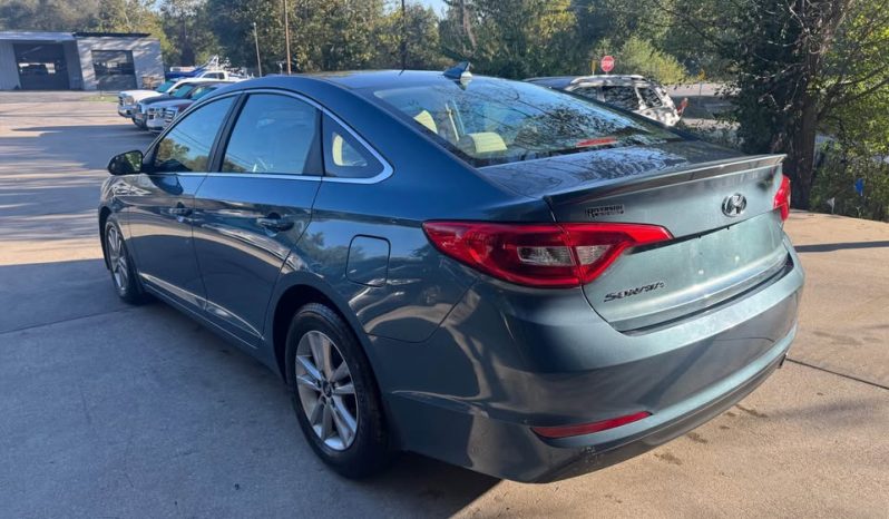 2015 Hyundai sonata SE Sedan 4D full