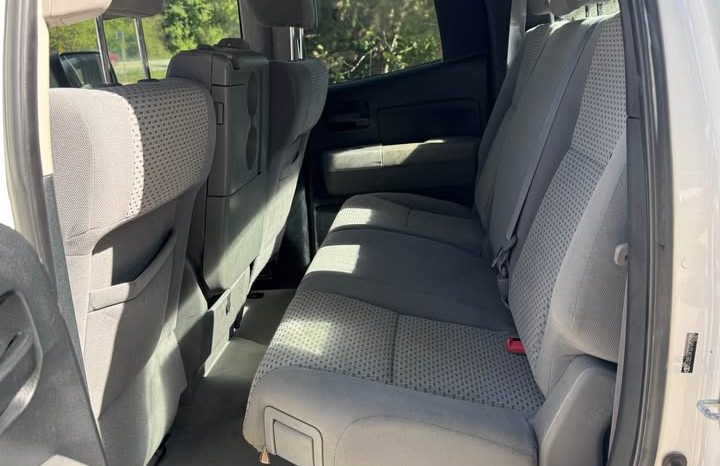2007 Toyota tundra crewmax SR5 Pickup 4D 5 1/2 ft full
