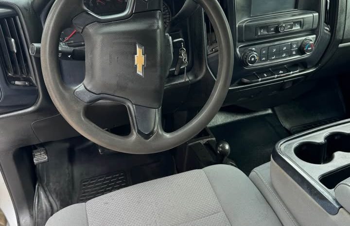 2016 Chevrolet silverado (classic) 2500 hd crew cab Work Truck Pickup 4D 6 1/2 ft full
