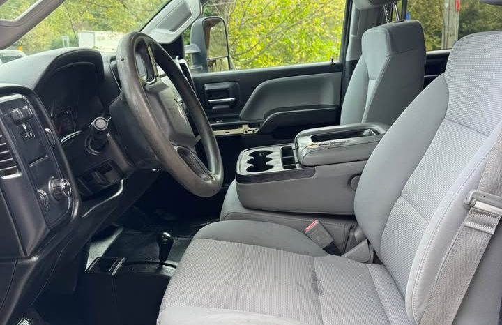 2016 Chevrolet silverado (classic) 2500 hd crew cab Work Truck Pickup 4D 6 1/2 ft full